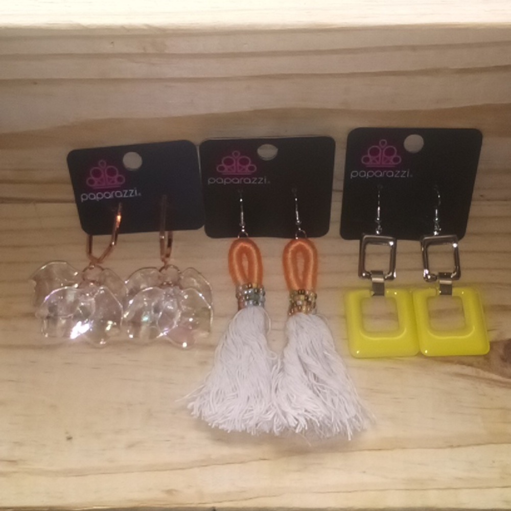3pk. Earrings